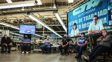 Trabajo, soberanía y producción: sin les trabajadores, el mundo no se mueve