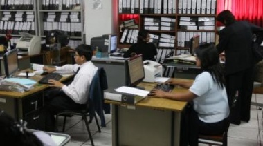 Trabajadores estatales: vuelven a la presencialidad