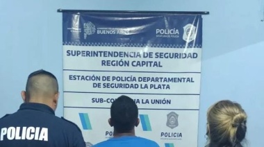 Oficial herida en el medio de un procedimiento policial