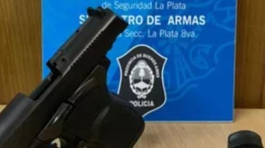 Ladrón se hizo pasar por gasista y robó el arma reglamentaria de un penitenciario retirado