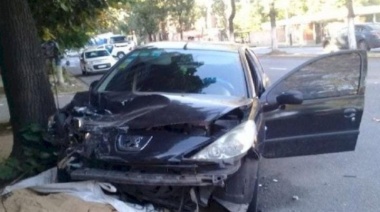 Berisso: manejaba borracho y chocó todo a su paso