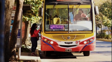 Colectivos: se oficializó el aumento del boleto que regirá desde el lunes