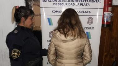 City Bell: Una mujer intentó tirarse a las vías del tren con su hijo de 5 años en brazos
