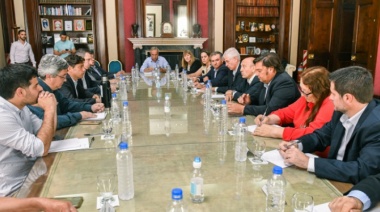 Kicillof anunció la emergencia por la sequía que afecta al sector agropecuario y presentó medidas de acompañamiento