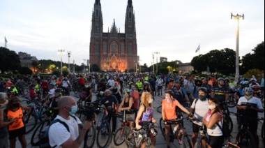 Se realizará una bicicleteada masiva por el 140° aniversario de La Plata