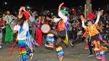 Se convoca a murgas y comparsas para desfilar en los festejos de carnaval