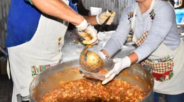 Festejos por el 213° aniversario de la Revolución de Mayo
