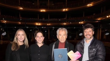 Reconocimiento a José Sacristán: "Visitante Ilustre de La Plata"