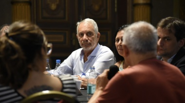 Alak se reunió con movimientos populares para coordinar un trabajo conjunto