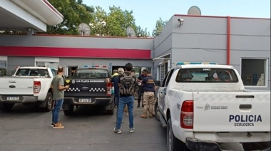 Clausuran estación de servicio Axion en La Plata por contaminación en Barrio 88 Viviendas