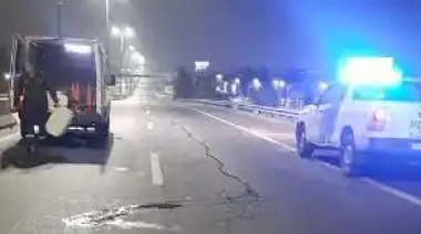 Matan a un policía para robarle la Motocicleta