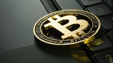 El efecto Trump levanta a Bitcoin como un barrilete y ya superó los US$82.000