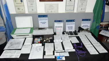 Cayó un enfermero en La Plata que vendía certificados médicos truchos