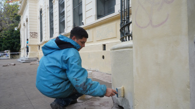 “Ciudad Limpia”: el Municipio concretó mejoras en la Escuela Normal 2, el Parque Saavedra y diagonal 74