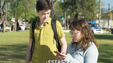 La Municipalidad lanzó una campaña para promover el uso consciente del celular