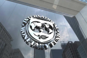 FMI advierte que Argentina sigue vulnerable pese a señales de mejora