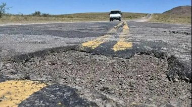 Milei disolvió la Agencia de Vialidad y advierten el riesgo de deterioro: "Nos vamos a morir en las rutas"
