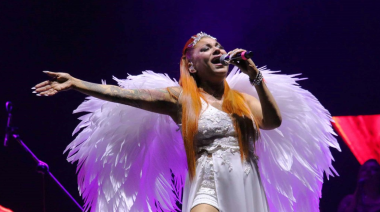 Reapareció Lourdes Fernández en el Gran Rex, tras el dramático episodio que culminó con la detención de su pareja