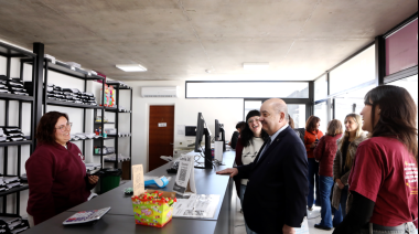 Tauber inauguró nuevas obras en la Facultad de Psicología de la UNLP