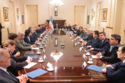Milei presenta el Presupuesto 2026 proponiendo más ajuste y los gobernadores advierten: "La motosierra ya no sirve"