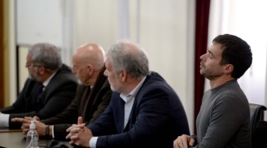 Paro docente en La Plata en apoyo a Lucas Puig: “La estigmatización debe terminar”