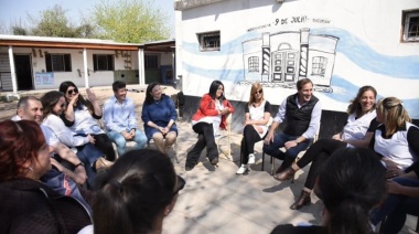 En el día del maestro el Intendente destacó el compromiso de los docentes