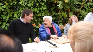 En el marco del Día del Jubilado, el intendente Julio Garro participó de un desayuno en la Casa de la Tercera Edad