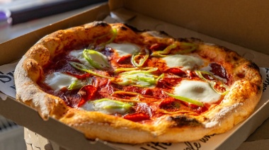 Se viene una nueva Noche de la Pizza y la Empanada en La Plata y convocan a gastronómicos