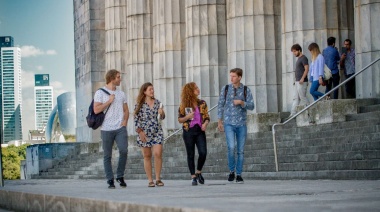 CABA lanzó 100 becas de intercambio para estudiantes universitarios de todo el país