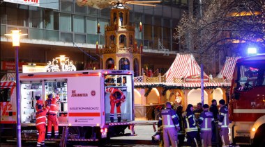 Atropello masivo en mercado navideño alemán deja cinco muertos y más de 200 heridos