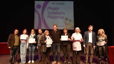 Heroínas anónimas: el Municipio distinguió a 120 mujeres por su labor solidaria en la Ciudad