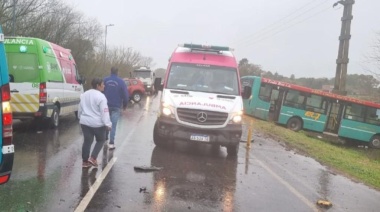 Un hombre muerto y varios heridos tras brutal choque frontal entre un auto y un 307 en Arana