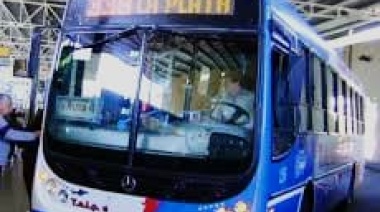 Los conductores del Transporte Automotor La Plata (TALP) se niegan a trabajar por falta de pago