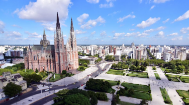 Impulsan enseñanza obligatoria sobre La Ciudad de La Plata en escuelas bonaerenses