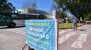 La Plata: los trabajos de bacheo y repavimentación en barrios y el casco urbano