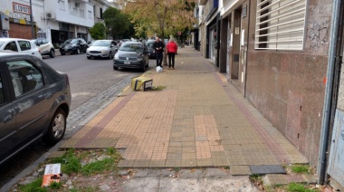 Último mes para solicitar las baldosas gratuitas del Municipio
