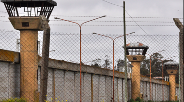 Intensa búsqueda en Ensenada de tres delincuentes que se fugaron de alcaidía en Berazategui