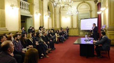 Garro anunció el envío de un proyecto para eximir de tasas municipales a empresas de software