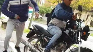 Robo de motochorros en Los Hornos