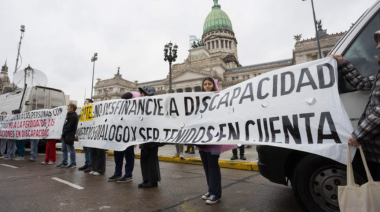 El Gobierno promulgó la Emergencia en Discapacidad pero suspendió su aplicación