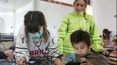 Llegaron a Defensores de City Bell los chequeos médicos gratuitos para niños y jóvenes deportistas