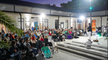 Vuelve Cuentos Bajo la Luz de la Luna: “Cuando la realidad nos supera, es necesario creer en la magia de la ficción ”