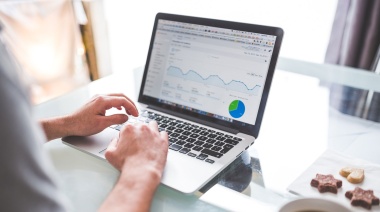 Impulsan cursos gratuitos de Marketing, fotoproducto y redes sociales en La Plata