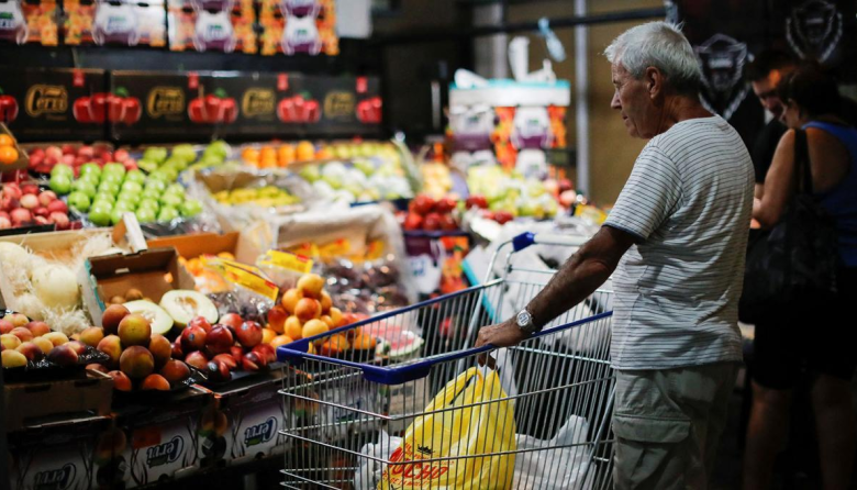 Consultoras advierten que la inflación sigue despegando en lo que va de diciembre