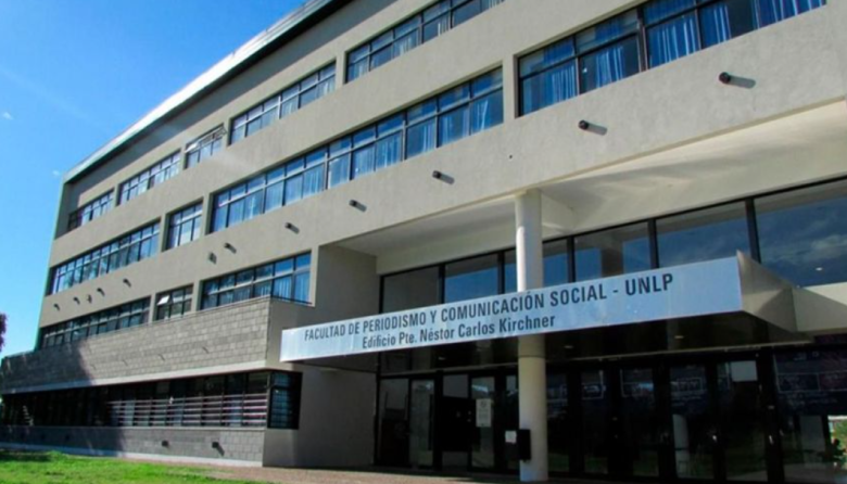 La UNLP cerró las inscripciones con una leve baja de aspirantes para 2026