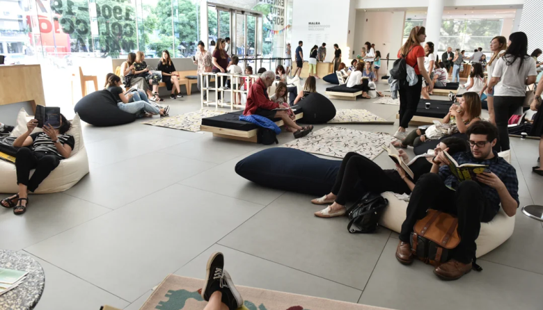 El mundo como espejo: la propuesta del Malba para las vacaciones de verano con talleres y actividades