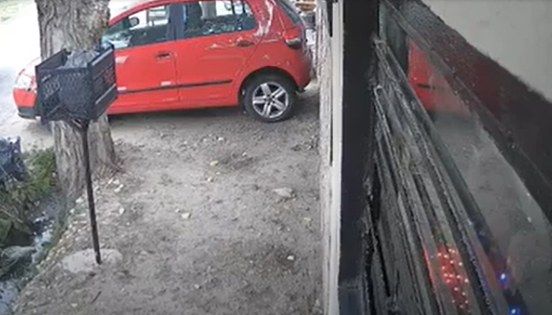 Un hombre fue detenido por ofrecer dinero a niños en la vía pública