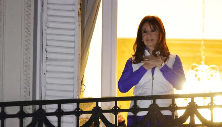 Causa Cuadernos: Cristina Kirchner deberá declarar de manera presencial