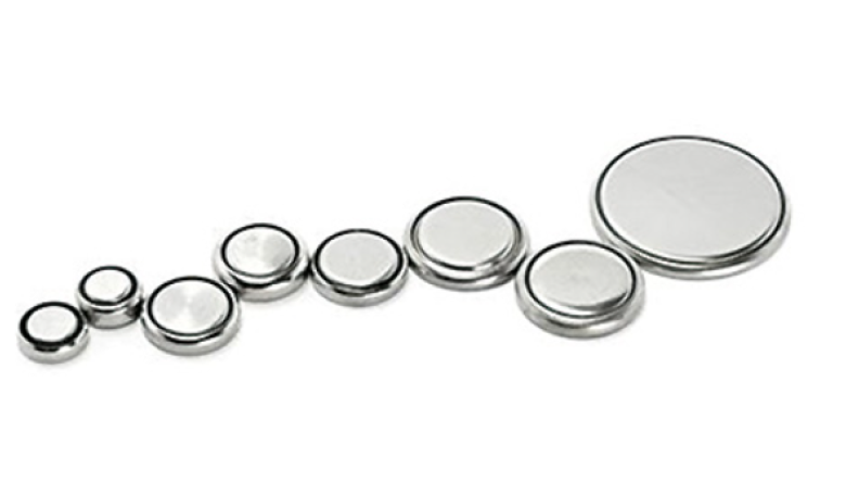 Tres niños platenses en terapia intensiva por tragar pilas botón: el desesperado llamado de los médicos