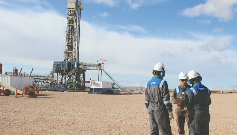 YPF fortalece la operación en Vaca Muerta con el monitoreo inteligente de más de 2.000 pozos